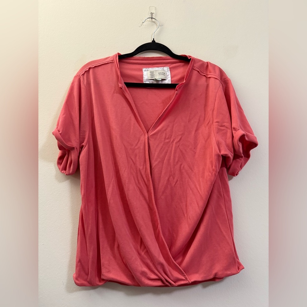 Saturday Sunday Anthropologie V-Neck Ribbed‎ Top in Pink Salmon - S